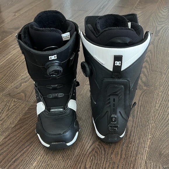 DC Women’s Lotus Step On Snowboard Boots - Picture 1 of 8